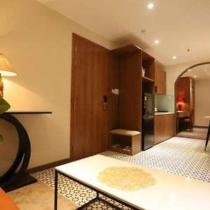 Lanura Apartments&Hotel